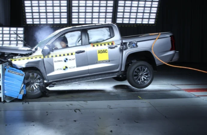 Latin NCAP: cinco estrellas para la Mitsubishi L200 que llega en 2025