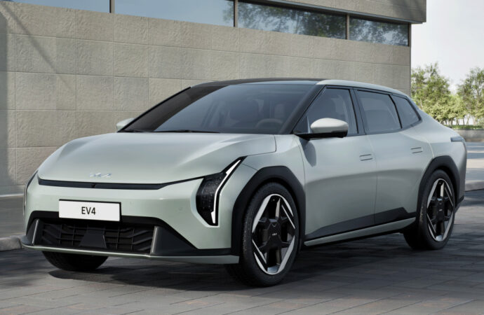 Kia suma tres modelos a su gama eléctrica EV